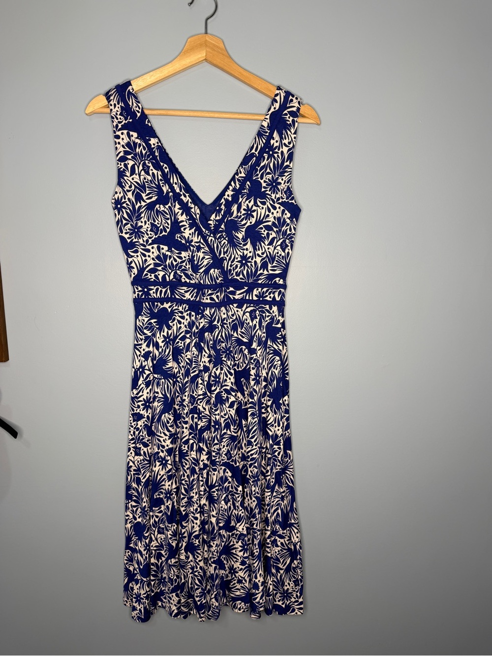 Boden Navy and White Floral V-Neck Midi Dress